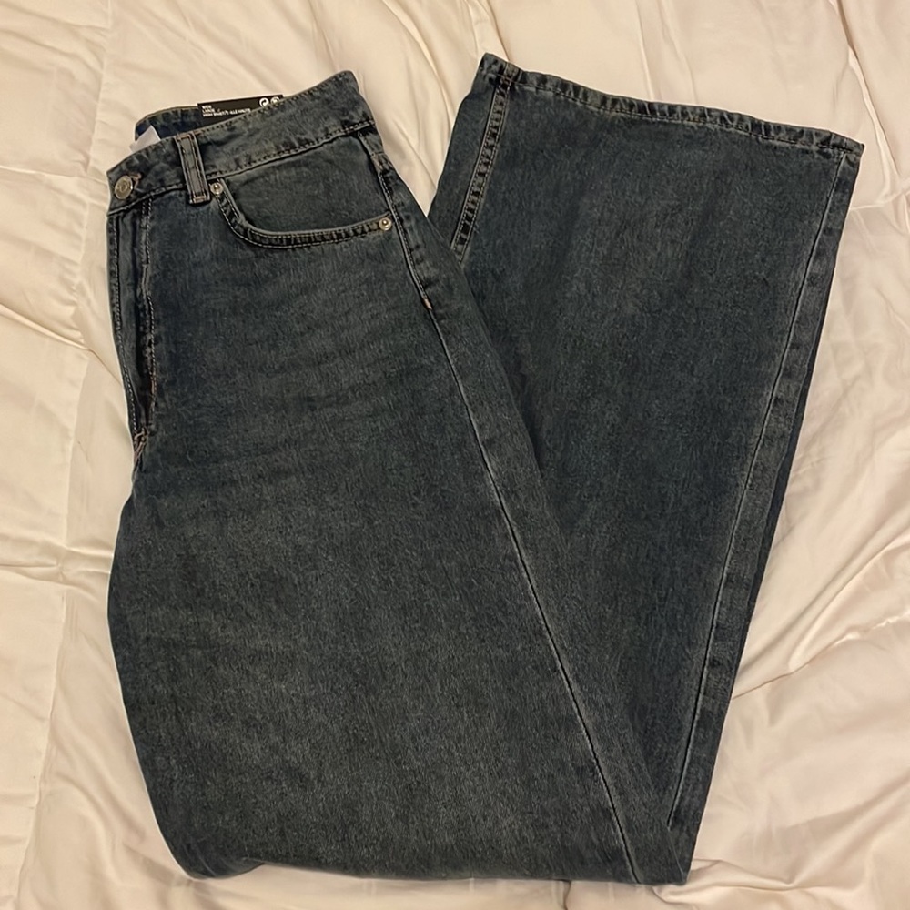 H&M Wide High Jean *Brand New w/ Tag*
